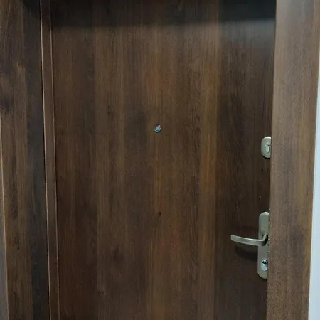 Karoliny 2 Self Check-in, Parking * Rzeszów