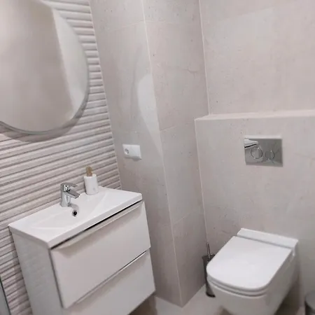 Karoliny 2 Self Check-in, Parking Lejlighed *