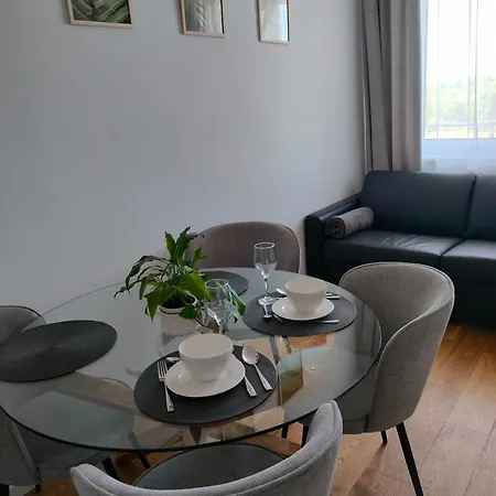 Apartment Karoliny 2 Self Check-in, Parking Rzeszow