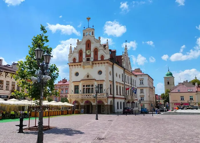 Lägenhet Karoliny 2 Self Check-in, Parking Rzeszów